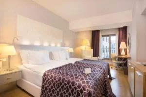 Akra V Hotelدر آنتالیا